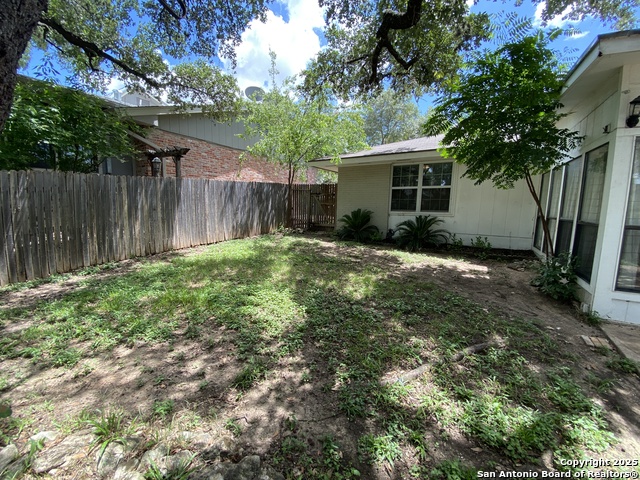 Image 26 of 28 For 10314 Charter Grove