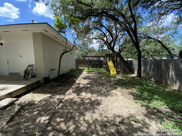 Image 28 of 28 For 10314 Charter Grove