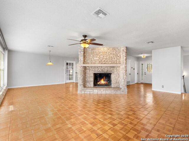 Listing photo id 0 for 30520 Bulverde Hills