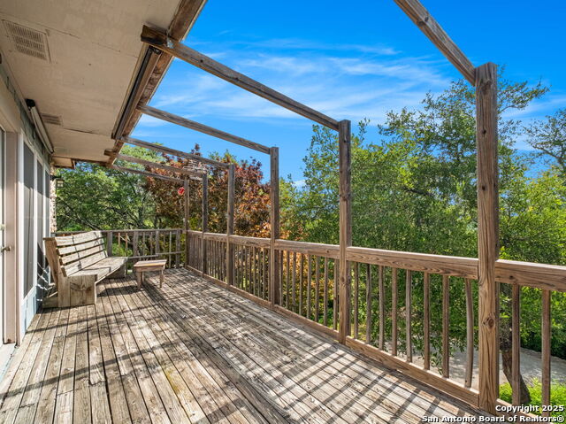 Listing photo id 24 for 30520 Bulverde Hills