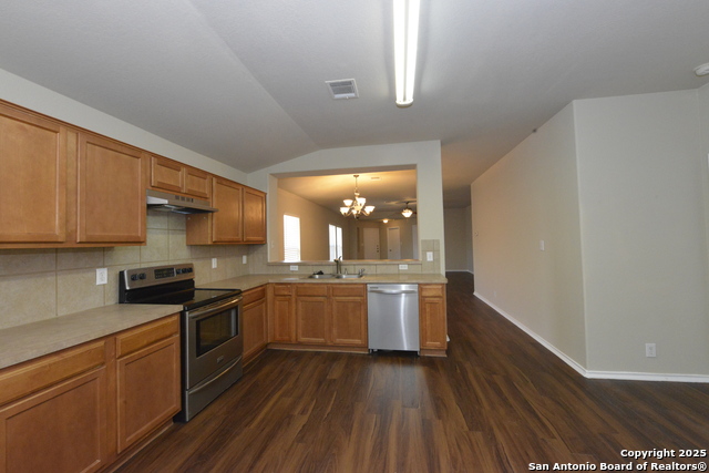Image 8 of 27 For 201 Brahma Way
