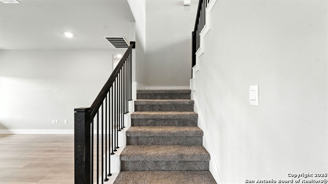 Listing photo id 30 for 29125 Rock Canyon