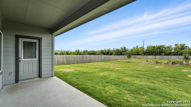 Listing photo id 41 for 29125 Rock Canyon