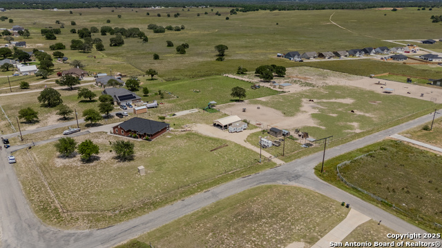 Image 44 of 50 For 700 Lake Valley