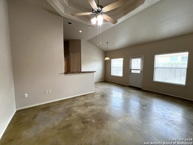 Image 10 of 30 For 271 Rosalie Dr  B