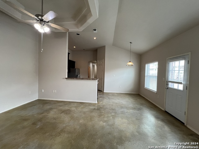Image 11 of 30 For 271 Rosalie Dr  B