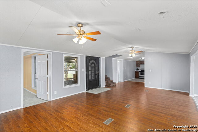 Listing photo id 13 for 3910 Waterwood Pass