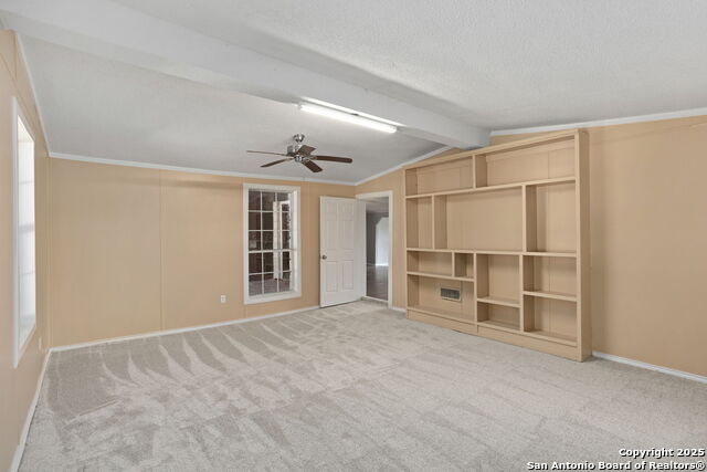 Listing photo id 18 for 3910 Waterwood Pass