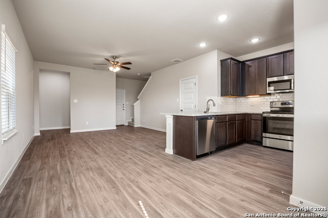 Image 3 of 19 For 474 Emma Dr  