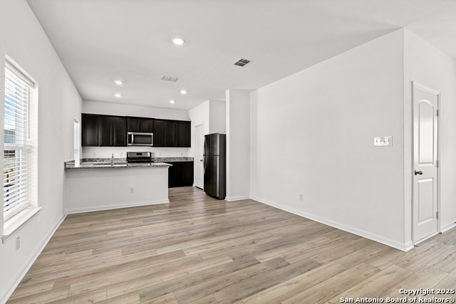 Image 5 of 17 For 10821 Quinn Court