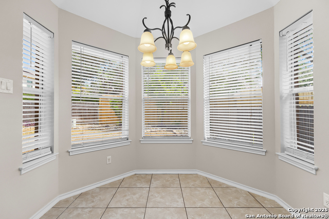 Listing photo id 11 for 8807 Lost Woods