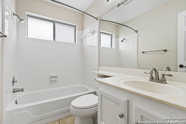 Listing photo id 20 for 8807 Lost Woods