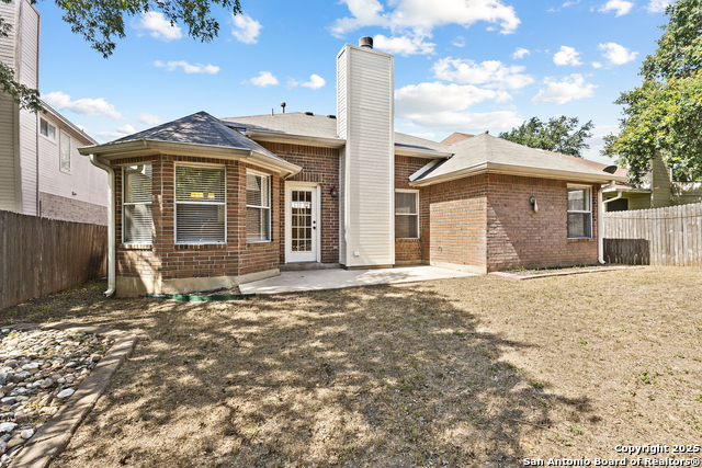 Listing photo id 22 for 8807 Lost Woods