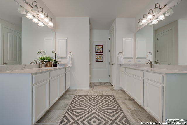 Image 14 of 17 For 28927 Stevenson Gate