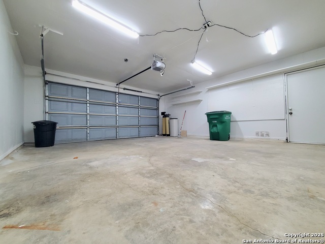 Listing photo id 25 for 6206 Mesa Verde