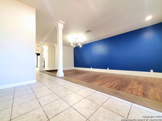 Listing photo id 6 for 6206 Mesa Verde