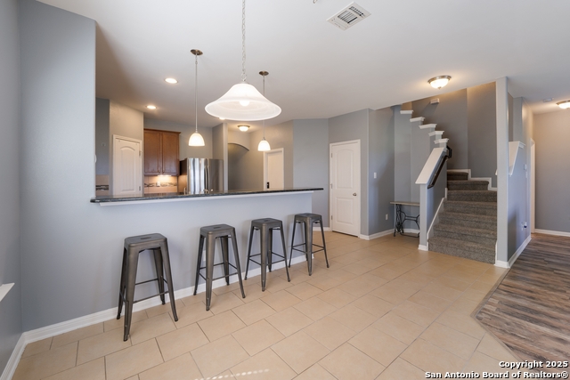 Image 10 of 33 For 416 Stonebrook Dr