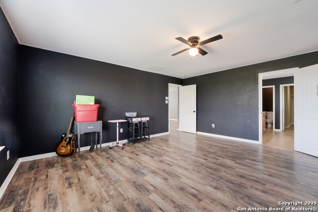 Image 14 of 33 For 416 Stonebrook Dr