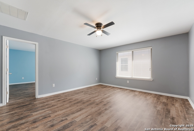 Image 20 of 33 For 416 Stonebrook Dr