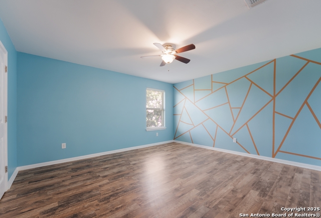 Image 22 of 33 For 416 Stonebrook Dr