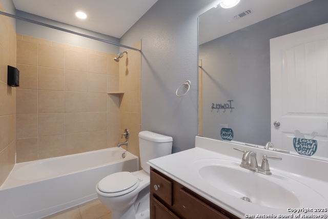Image 25 of 33 For 416 Stonebrook Dr