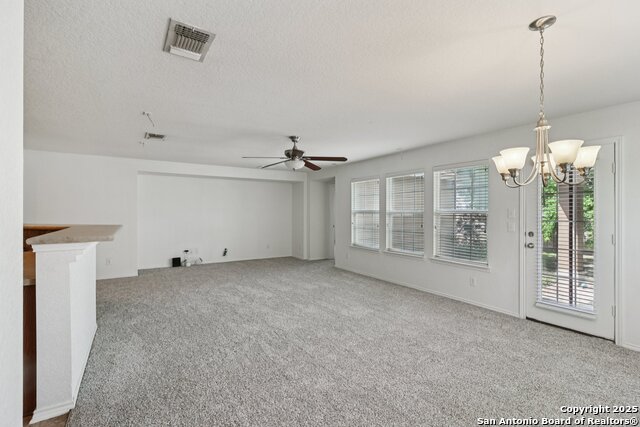 Image 10 of 35 For 1438 Jordan Crossing
