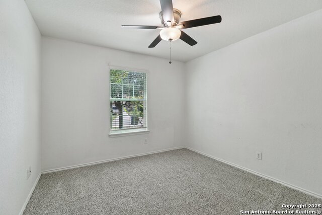Image 17 of 35 For 1438 Jordan Crossing