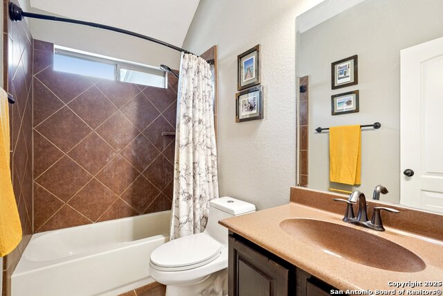 Image 24 of 47 For 14702 Hill Pine Way