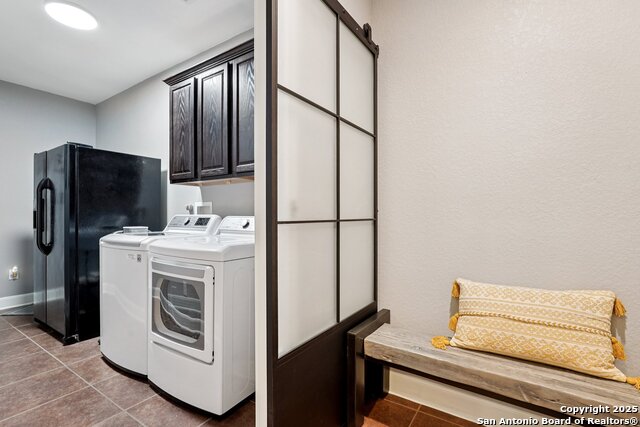 Image 28 of 47 For 14702 Hill Pine Way