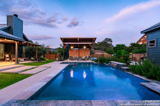 Image 32 of 47 For 14702 Hill Pine Way