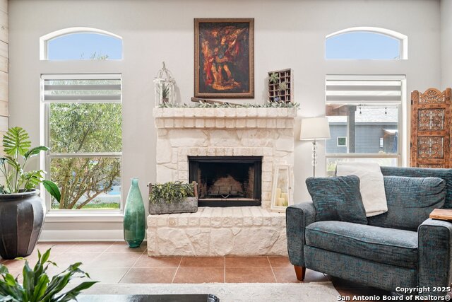 Image 8 of 47 For 14702 Hill Pine Way