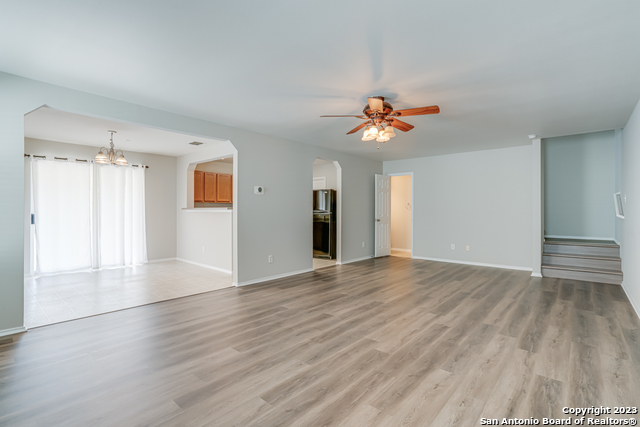 Image 11 of 35 For 24238 Waterwell Oaks