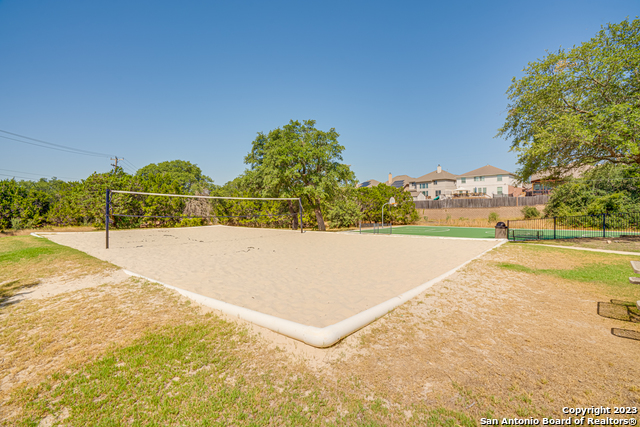 Image 34 of 35 For 24238 Waterwell Oaks