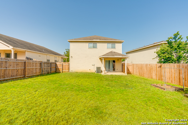 Image 6 of 35 For 24238 Waterwell Oaks