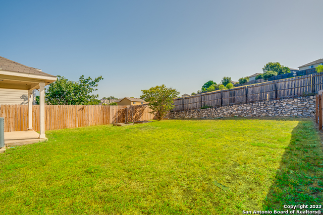 Image 7 of 35 For 24238 Waterwell Oaks