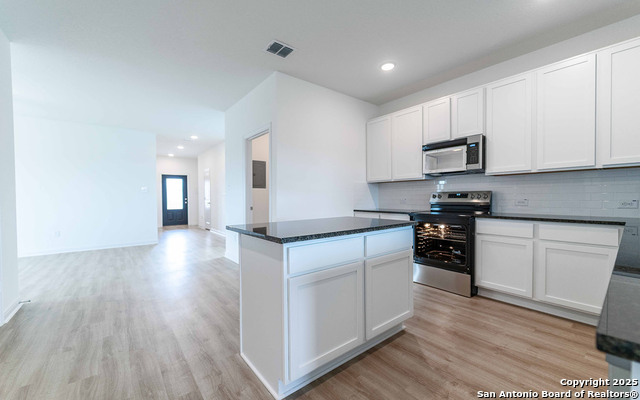 Image 2 of 18 For 3031 Heidfeld Lane
