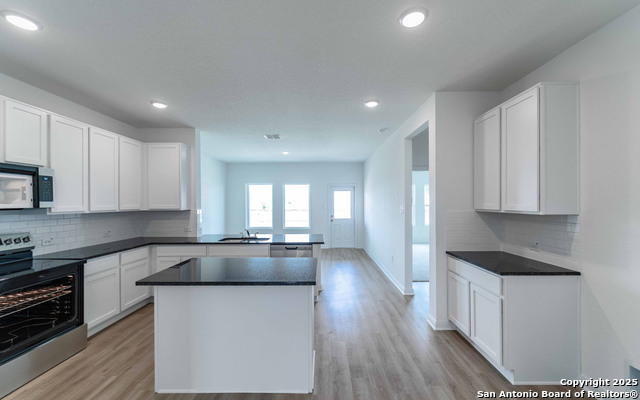 Image 3 of 18 For 3031 Heidfeld Lane