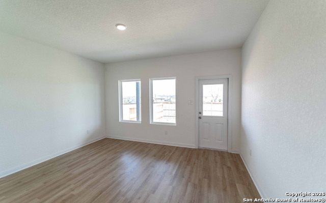 Image 9 of 18 For 3031 Heidfeld Lane