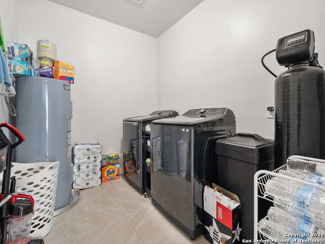 Image 26 of 38 For 4827 Ayrshire Dr