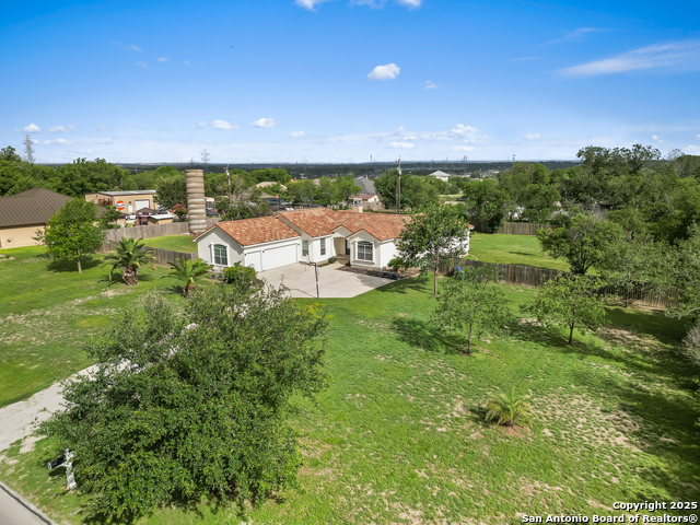 Image 31 of 38 For 4827 Ayrshire Dr