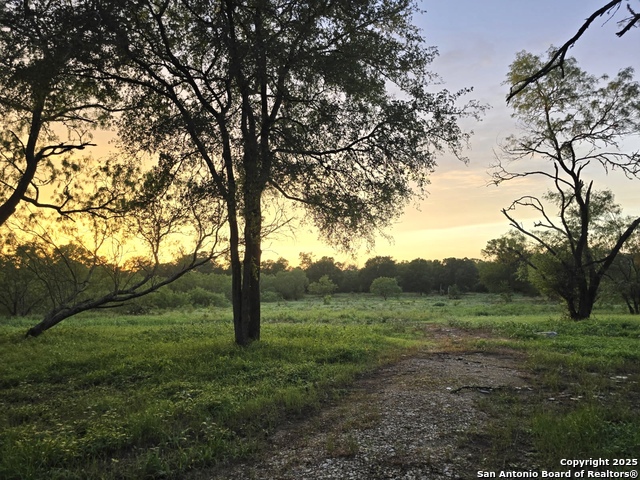 Image 18 of 44 For 124 Valley Creek