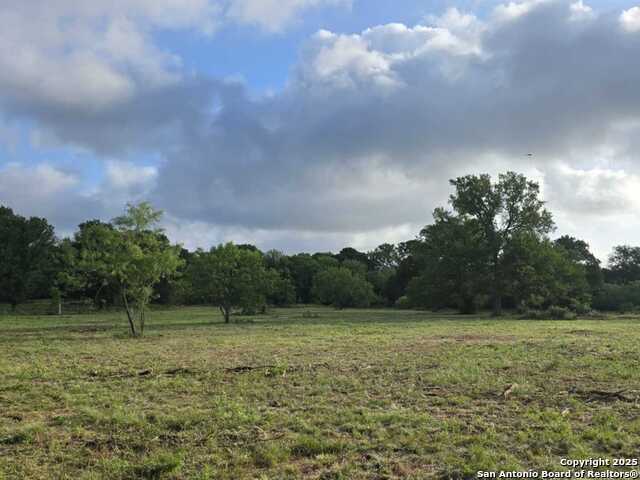 Image 22 of 44 For 124 Valley Creek