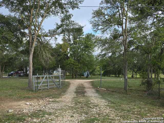 Image 31 of 44 For 124 Valley Creek