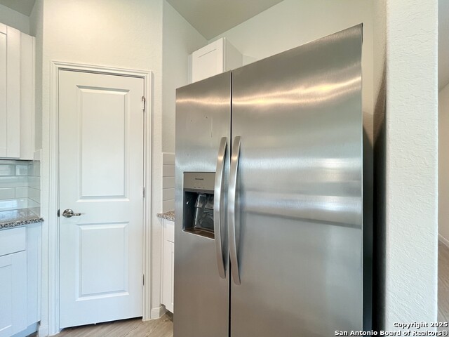 Image 13 of 34 For 4554 Glades Way
