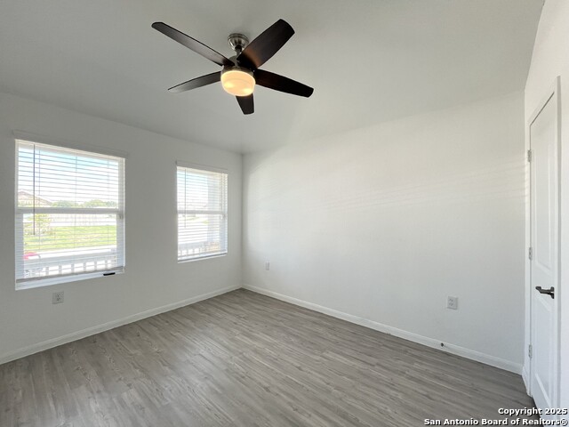 Image 20 of 34 For 4554 Glades Way