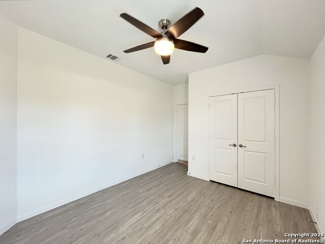 Image 23 of 34 For 4554 Glades Way