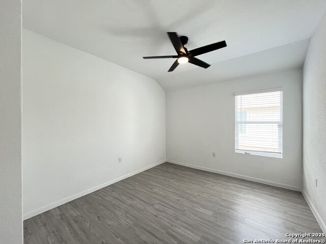 Image 24 of 34 For 4554 Glades Way