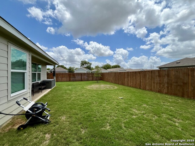 Image 30 of 34 For 4554 Glades Way