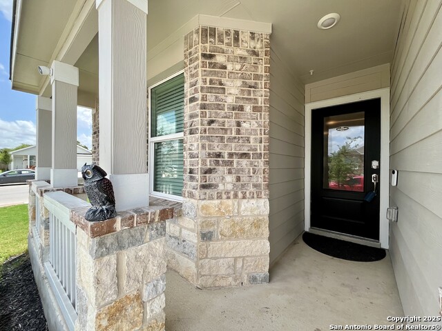 Image 32 of 34 For 4554 Glades Way