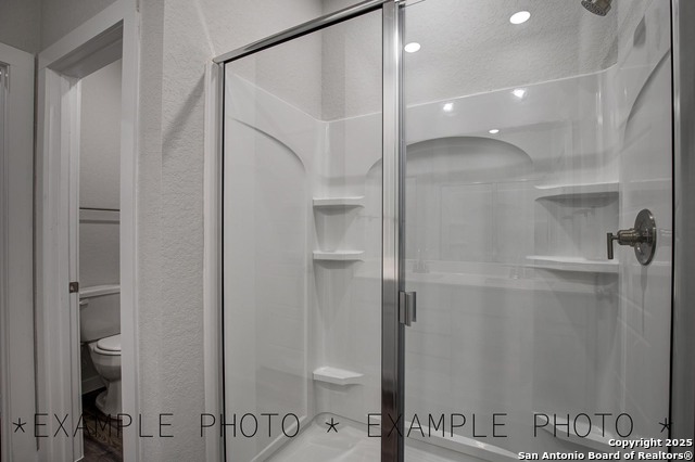 Listing photo id 0 for 14743 Emerio Drive